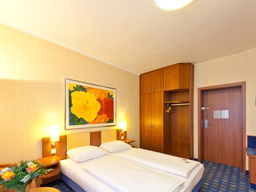 Hotel Boulevard Stuttgart Luaran gambar